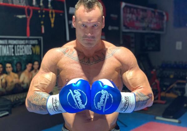 Chris Bradford - World Title carbon Gym Geelong