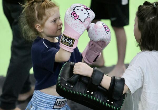 Kids Muay Thai Geelong training at Carbon Gym Norlane