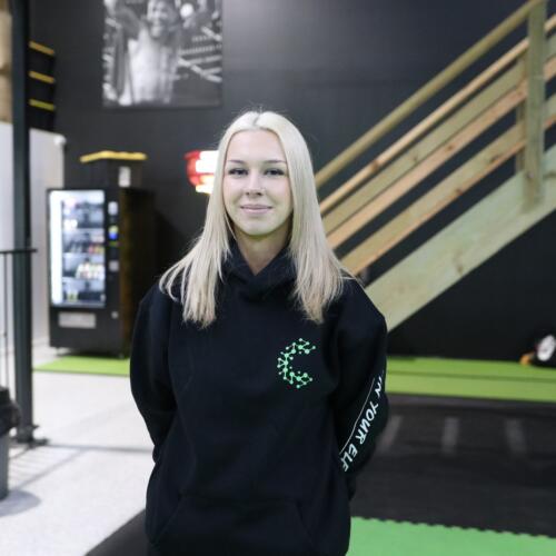 Katrina Bradaric, Reception And Sales At Carbon Gym Geelong