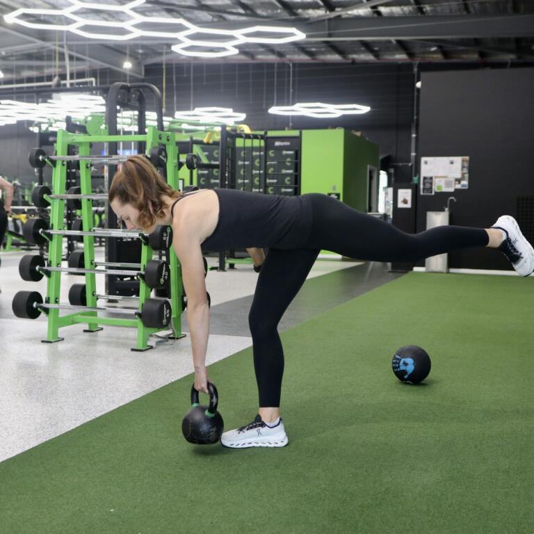Single-leg Kettlebell Deadlift, Turf Area